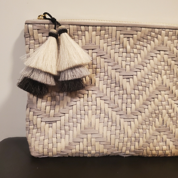 NWT Kempton & Co. Tresco Medium Pouch - Smoke & Chalk - Picture 7 of 12